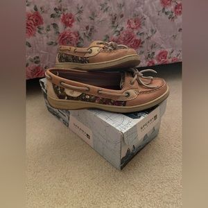 Sperry Top-Sider Women’s Angelfish Linen/Ditsy Slip-on Boat Shoes - size 6M